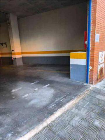 Garaje en Alquiler en Cruz Roja