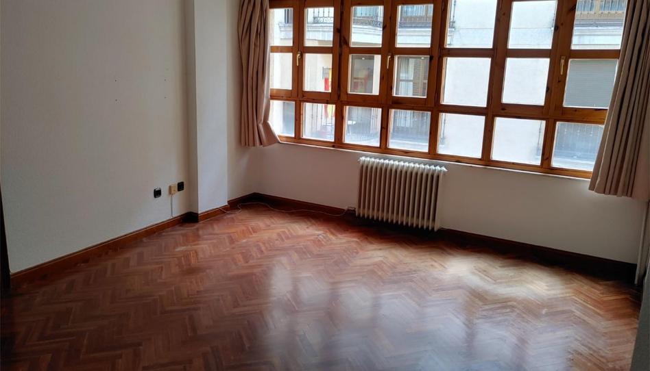 Apartamento en venta en Calle Varillas, 22, Barrio del Centro, Salamanca - imagen 1 Foto 1 de Apartamento en venta en Calle Varillas, 22, Barrio del Centro, Salamanca