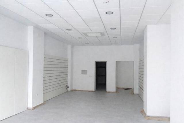 Local comercial en Alquiler en Navahermosa