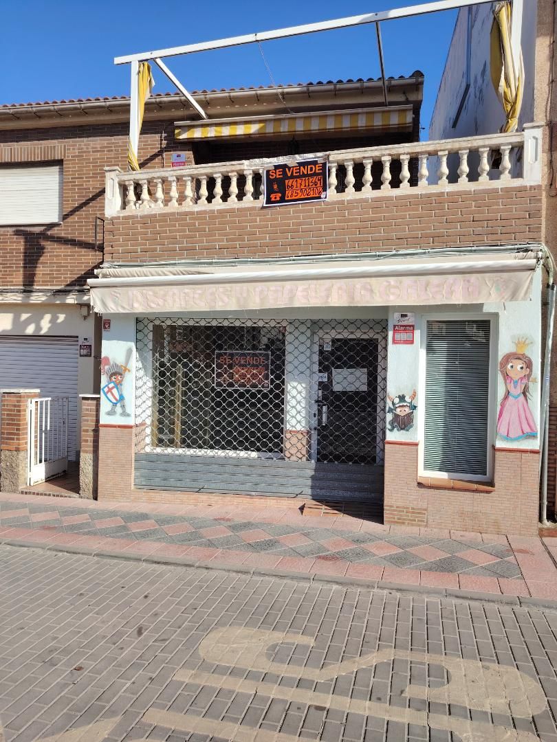 Single-family semi-detached for sale in San Miguel, 63, San Miguel Single-family semi-detached for sale in Armilla with Terrace and Balcony