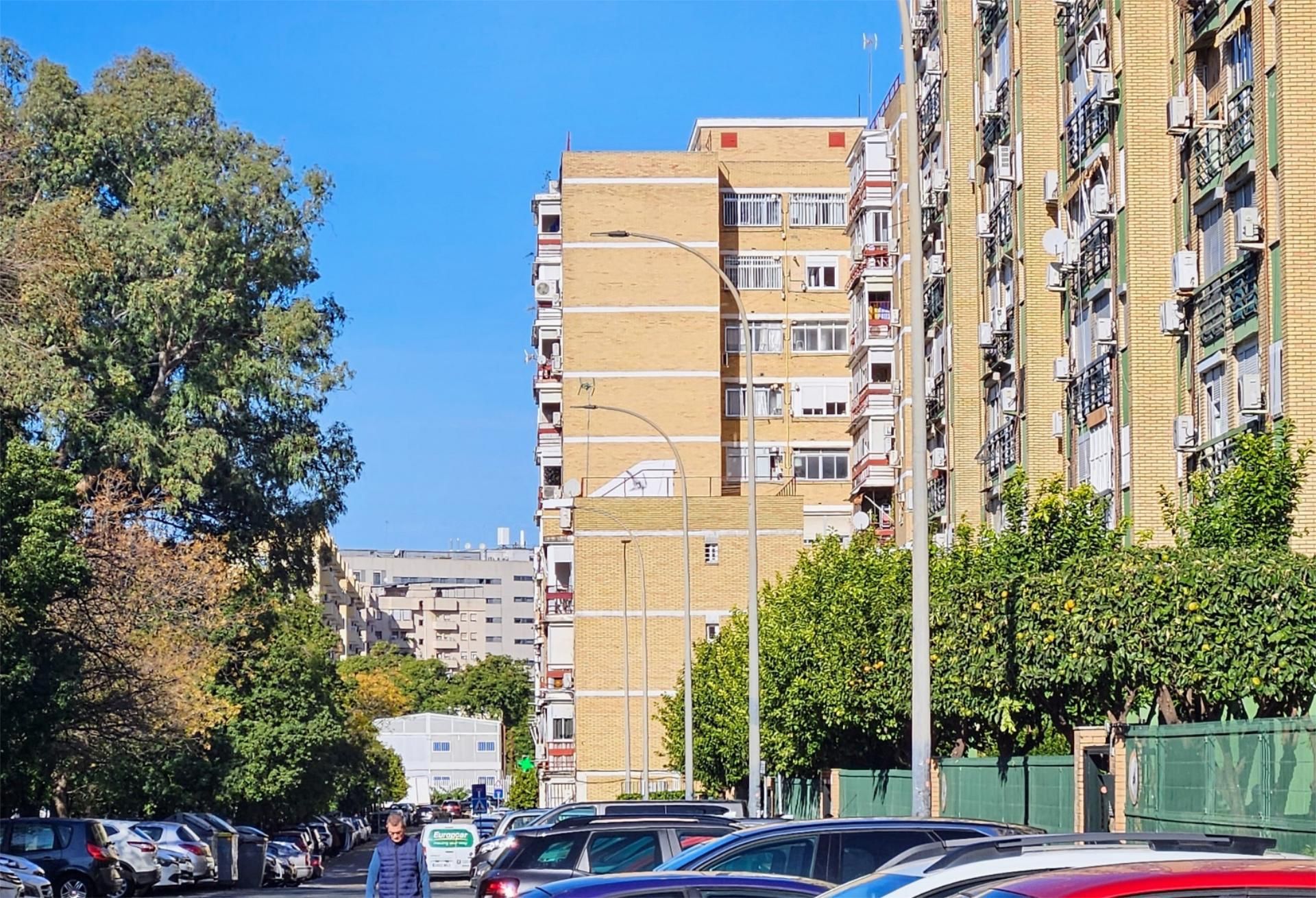 Exterior view of Flat for sale in  Sevilla Capital  with Terrace