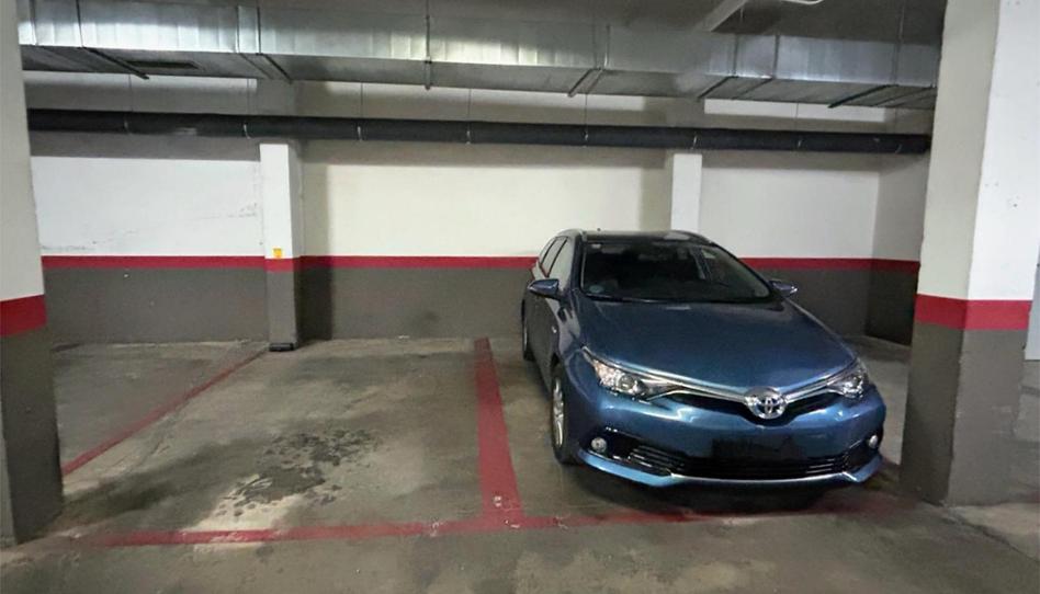 Garatge de lloguer a Calle Cantábrico, 40, Larache, Ciudad Real - imatge 1 Foto 1 de Garatge de lloguer a Calle Cantábrico, 40, Larache, Ciudad Real