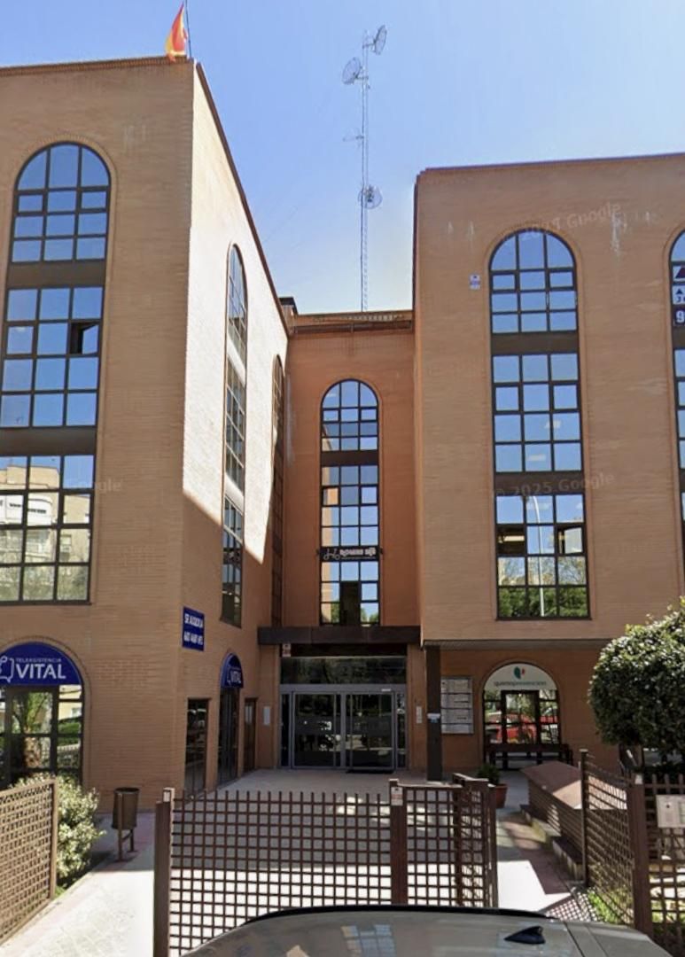 Oficina de lloguer a Calle de Valparaíso, 2, Centro Vista exterior de Oficina de lloguer en Fuenlabrada