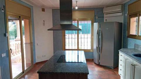 Foto 2 de Casa adosada en venda a Olèrdola, Barcelona