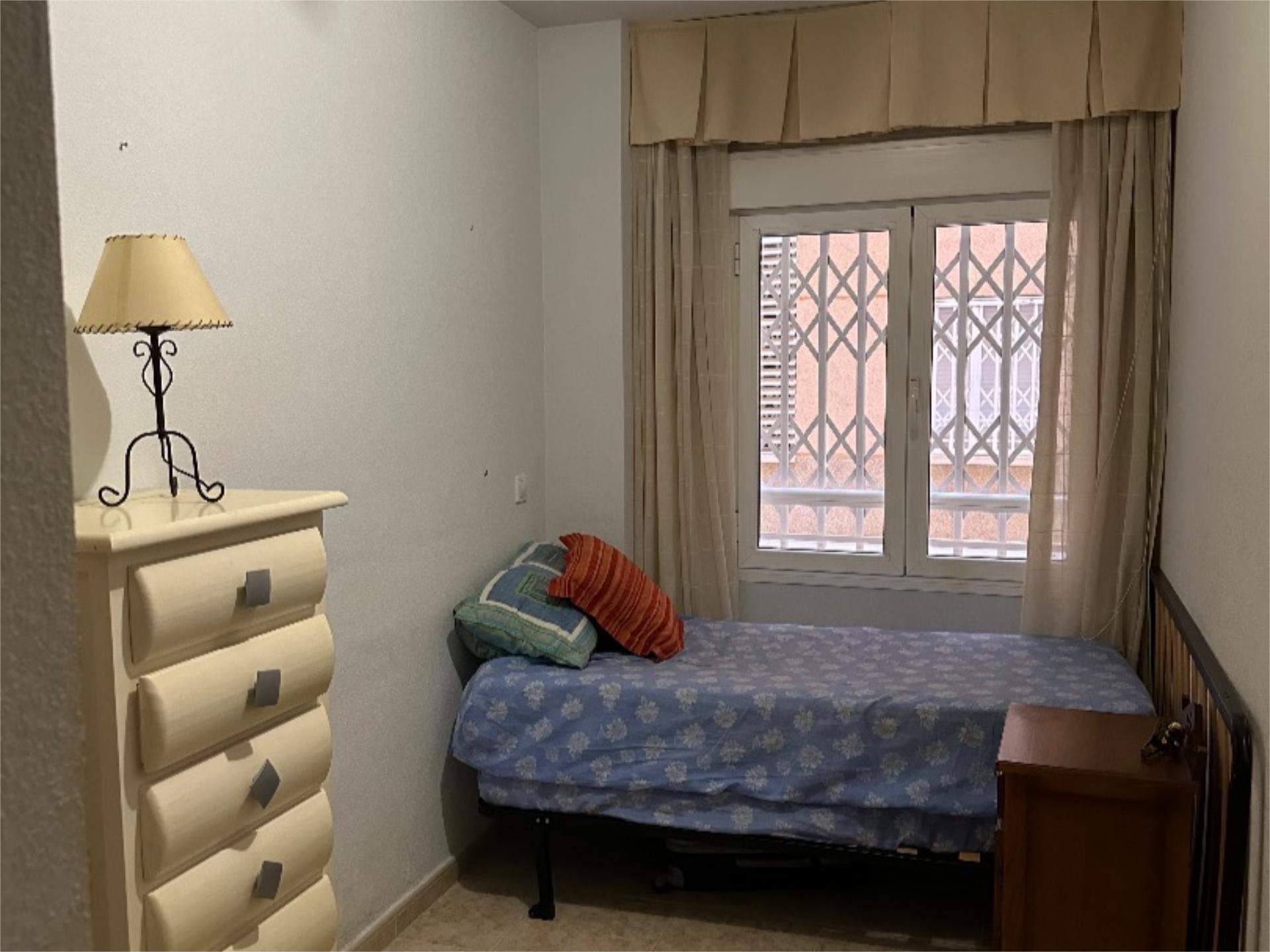 Flat to share in Calle Maestra Joaquina Noguera, 2, Delicias Bedroom of Flat to share in Águilas with Terrace, Furnished and Balcony