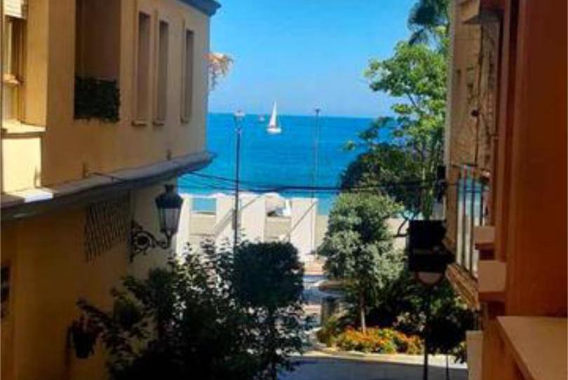 Pis de lloguer a Puerto de Estepona, Málaga - imatge 1 Foto 1 de Pis de lloguer a Puerto de Estepona, Málaga