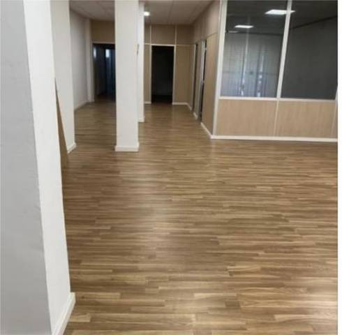 Local comercial en Alquiler en Carrer del Mestre Padilla, 3A en Bellreguard