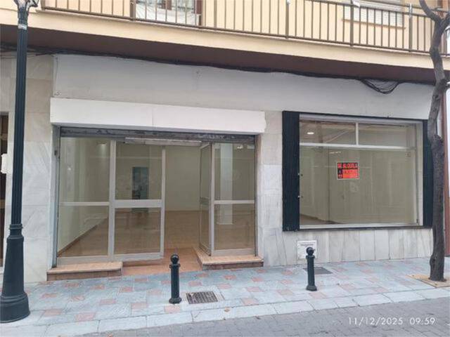 Local comercial en Alquiler en Playa de los Boliches
