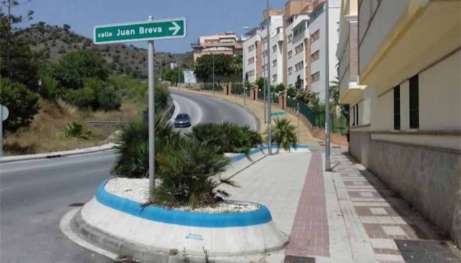 Piso de alquiler en Calle Pepa Flores Marisol, 56, Alegría de la Huerta- Jardín de Málaga, Málaga - imagen 1 Foto 1 de Piso de alquiler en Calle Pepa Flores Marisol, 56, Alegría de la Huerta- Jardín de Málaga, Málaga