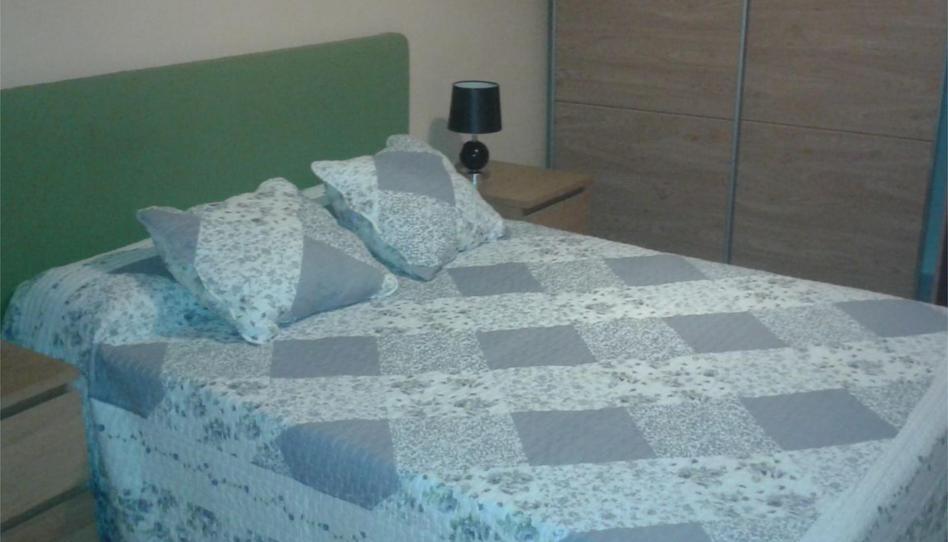 Pis de lloguer a Calle de Pedro Arnal Cavero, 26, Santo Domingo y San Martín, Huesca - imatge 1 Foto 1 de Pis de lloguer a Calle de Pedro Arnal Cavero, 26, Santo Domingo y San Martín, Huesca