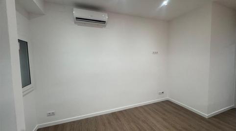 Photo 5 of Flat for sale in Calle Andalucia, 21, La Bordeta,  Barcelona Capital