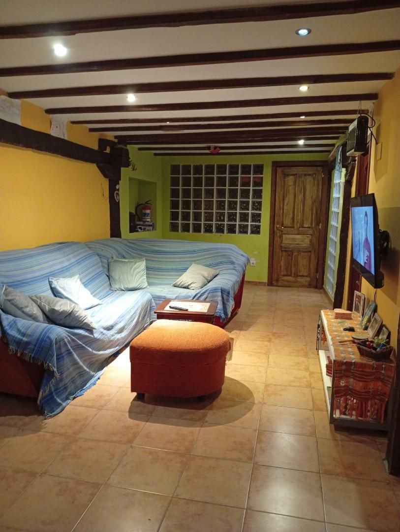 Single-family semi-detached for sale in Bollain Auzoa, 22, Karrantza Harana / Valle de Carranza Living room of Single-family semi-detached for sale in Karrantza Harana / Valle de Carranza with Heating, Private garden and Parquet flooring