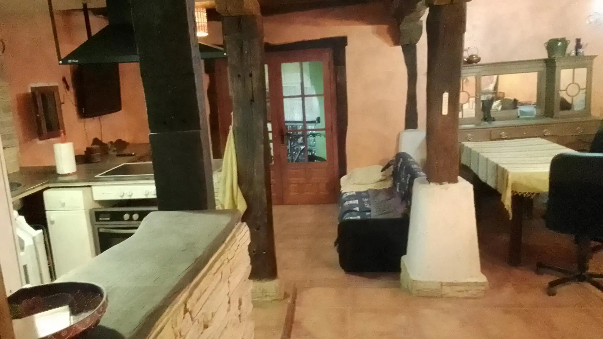 Casa adosada en venta en Bollain Auzoa, 22, Karrantza Harana / Valle de Carranza Casa adosada en venta en Karrantza Harana / Valle de Carranza con Terraza, Piscina y Balcón
