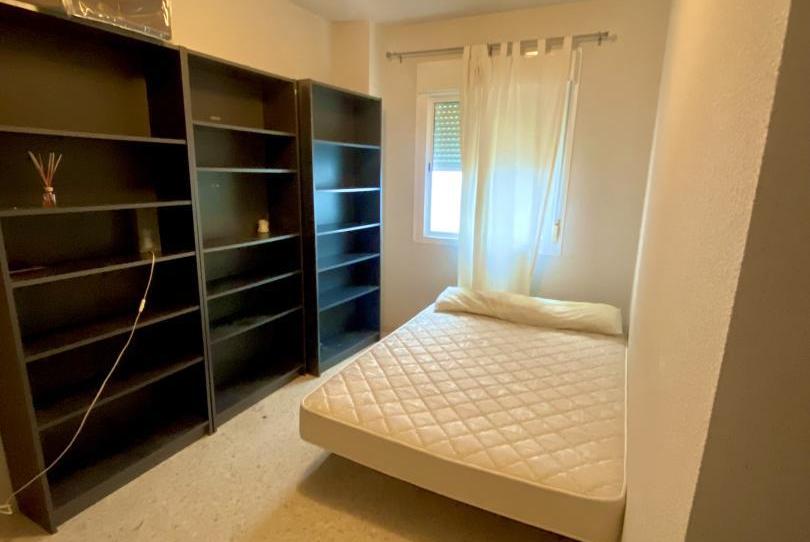 Flat to share in Calle Jorge Guillén, 51, Sur, Badajoz - image 1 Photo 1 of Flat to share in Calle Jorge Guillén, 51, Sur, Badajoz