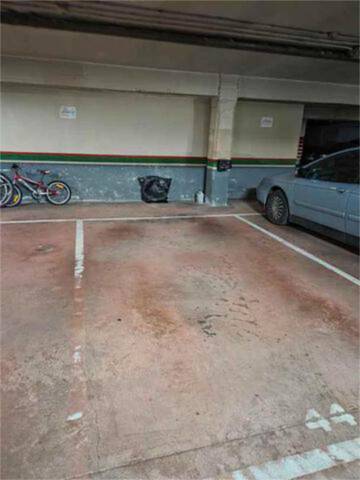 Garaje en Alquiler en El Bibio - Parque