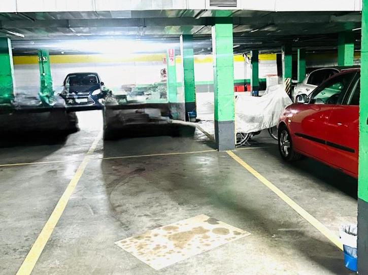 Garatge de lloguer a Calle de Juan Esplandiú, 2c, Estrella, Madrid - imatge 1 Foto 1 de Garatge de lloguer a Calle de Juan Esplandiú, 2c, Estrella, Madrid