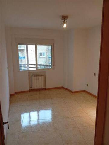 Piso en Alquiler en Puerta del Ángel