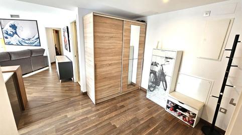 Piso en venta en Carrer de L'estatut, 35, Can Roca, Barcelona - imagen 2 Foto 2 de Piso en venta en Carrer de L'estatut, 35, Can Roca, Barcelona