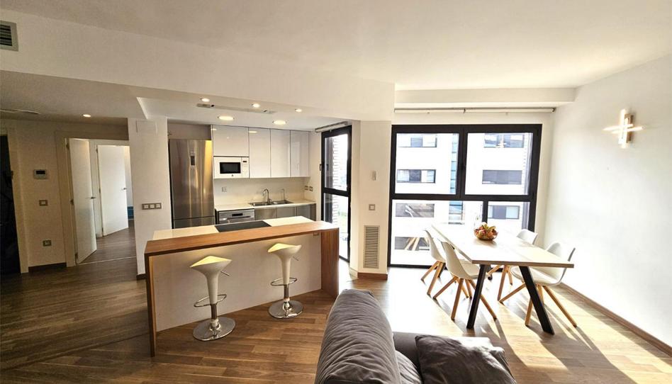 Piso en venta en Carrer de L'estatut, 35, Can Roca, Barcelona - imagen 1 Foto 1 de Piso en venta en Carrer de L'estatut, 35, Can Roca, Barcelona