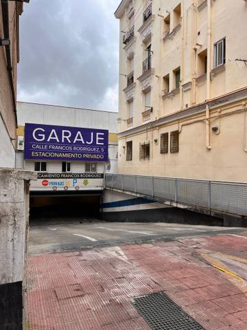 Garaje en Alquiler en Calle del Quinto Regimiento, 5 en Bellas Vistas