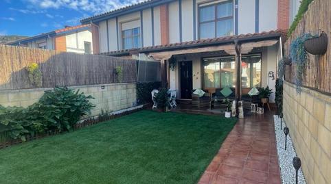 Casa o xalet en venda a Barrio de Santullán, 38, Mioño - Santullán, Cantabria - imatge 2 Foto 2 de Casa o xalet en venda a Barrio de Santullán, 38, Mioño - Santullán, Cantabria