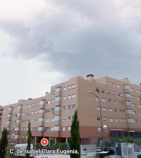 Flat to rent in Calle de Isabel Clara Eugenia, 14a, Sanchinarro, Madrid - image 1 Photo 1 of Flat to rent in Calle de Isabel Clara Eugenia, 14a, Sanchinarro, Madrid