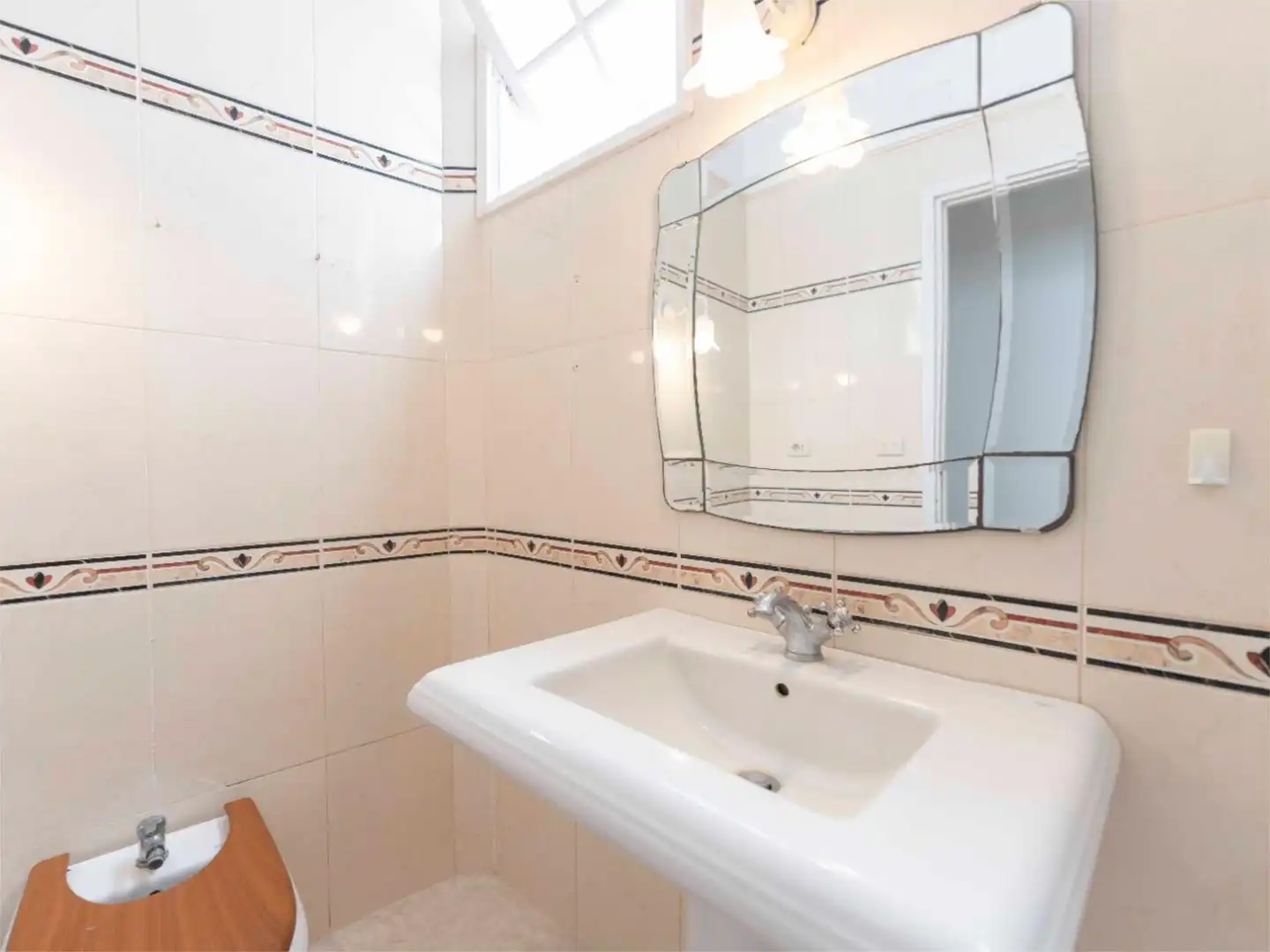 Bathroom of Flat for sale in San Cristóbal de la Laguna  with Terrace, Storage room and Balcony