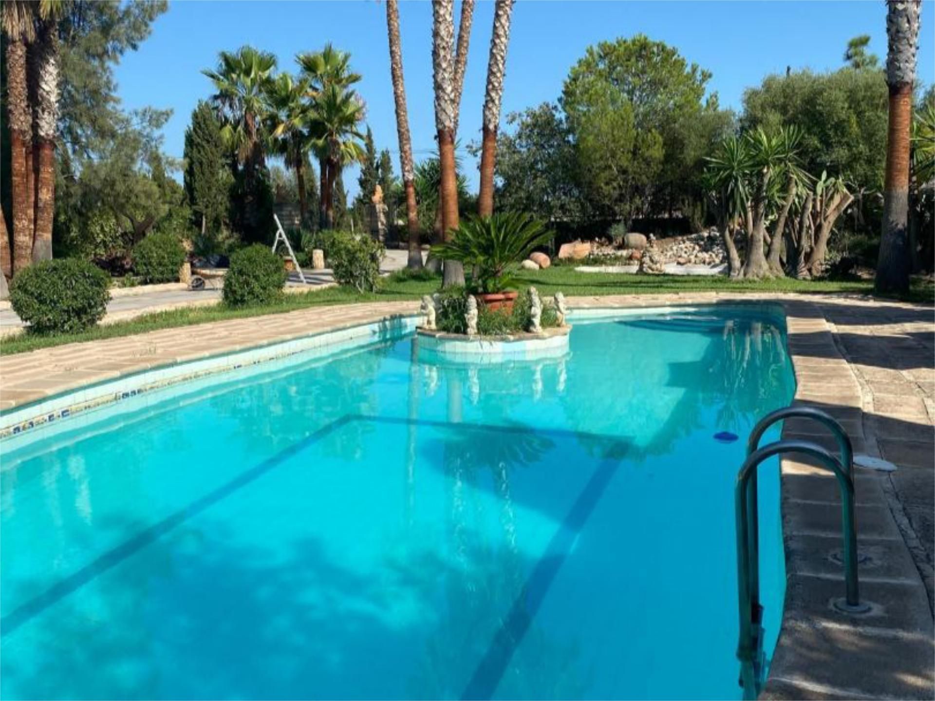 Flat for sale in Avinguda del General Luque, 52, Gran Via de Colom Swimming pool of Flat for sale in Inca with Air Conditioner, Terrace and Swimming Pool