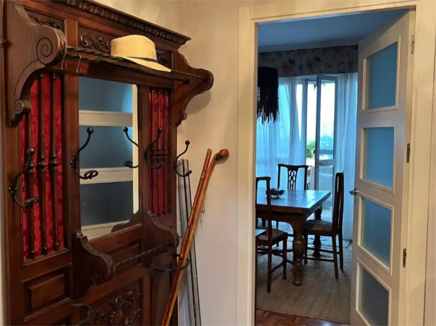 Flat for sale in Sevilla  with Air Conditioner, Heating and Parquet flooring