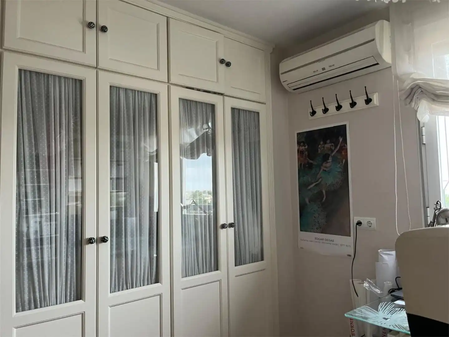 Bedroom of Flat for sale in Sevilla  with Air Conditioner, Heating and Parquet flooring