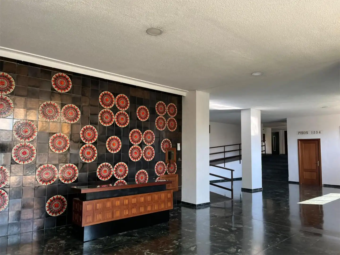 Flat for sale in Sevilla  with Air Conditioner, Heating and Parquet flooring