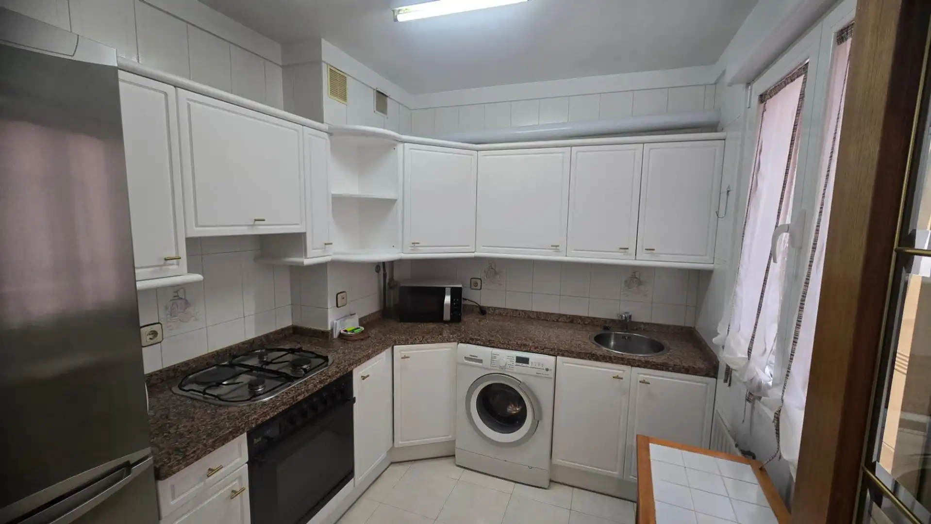 Flat for sale in Calle Miguel Ángel Blanco, 9, Masip Kitchen of Flat for sale in Oviedo