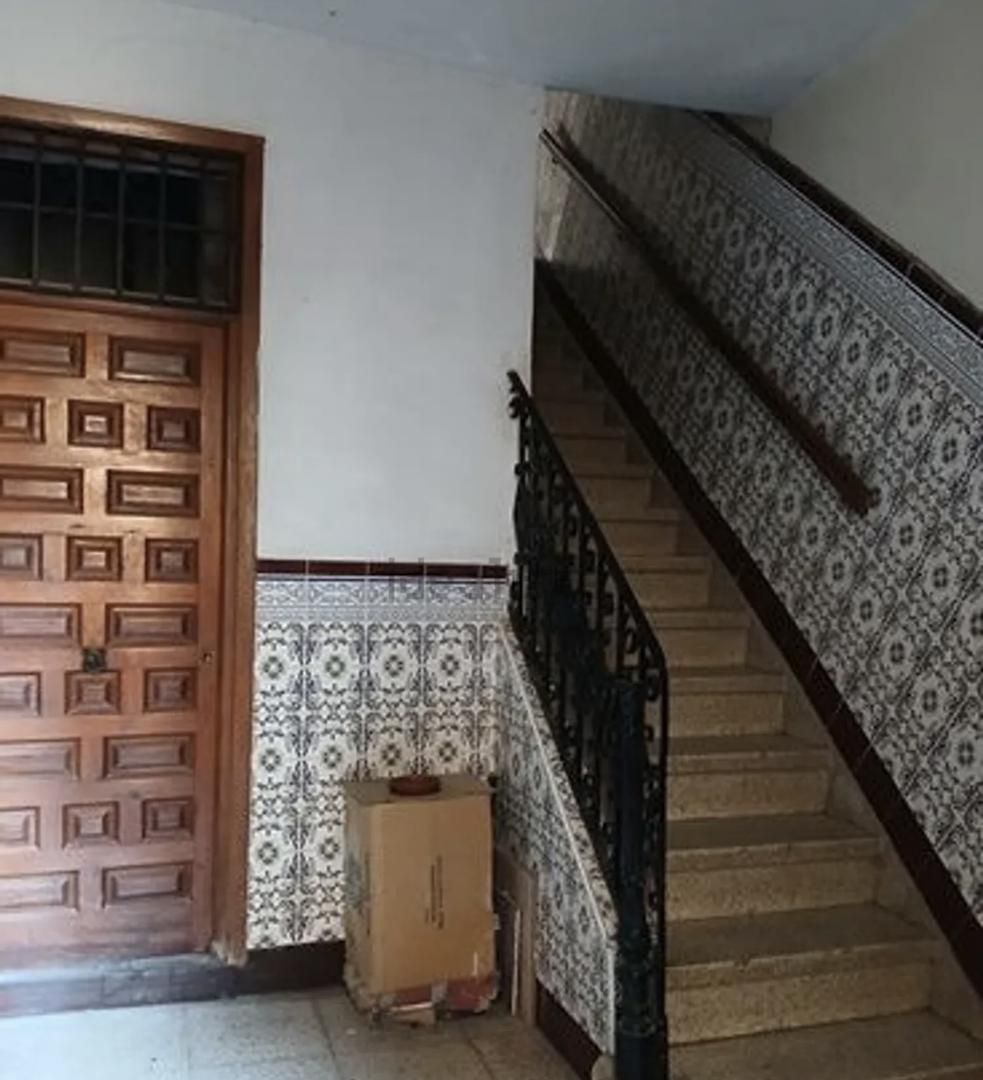 Flat for sale in  Toledo Capital  with Terrace