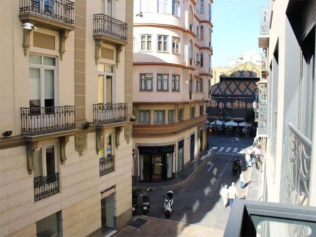 Apartamento en Alquiler en Calle Torregorda, 5 en Centro Histórico