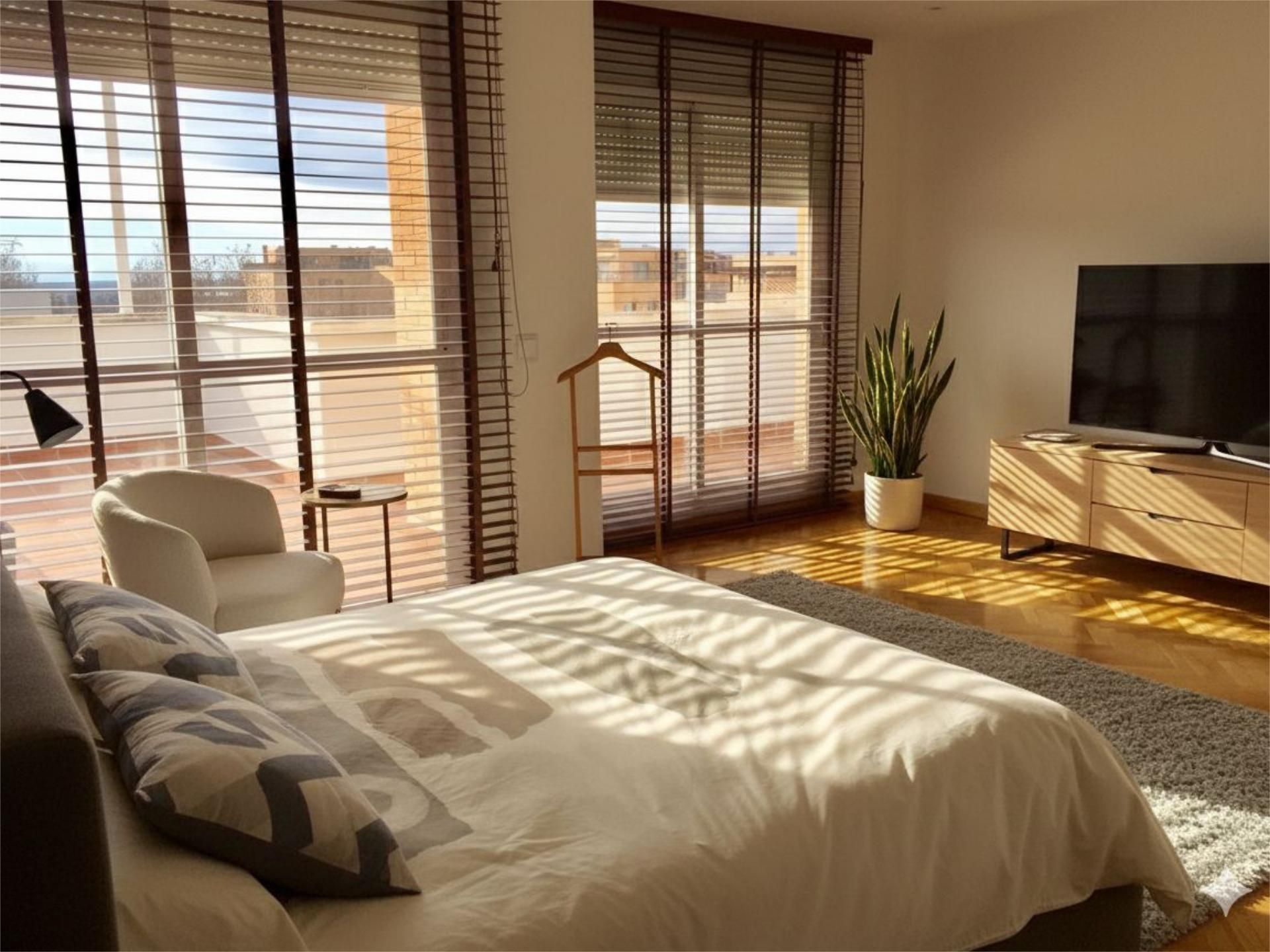 Bedroom of Attic for sale in Las Rozas de Madrid  with Terrace, Swimming Pool and Balcony
