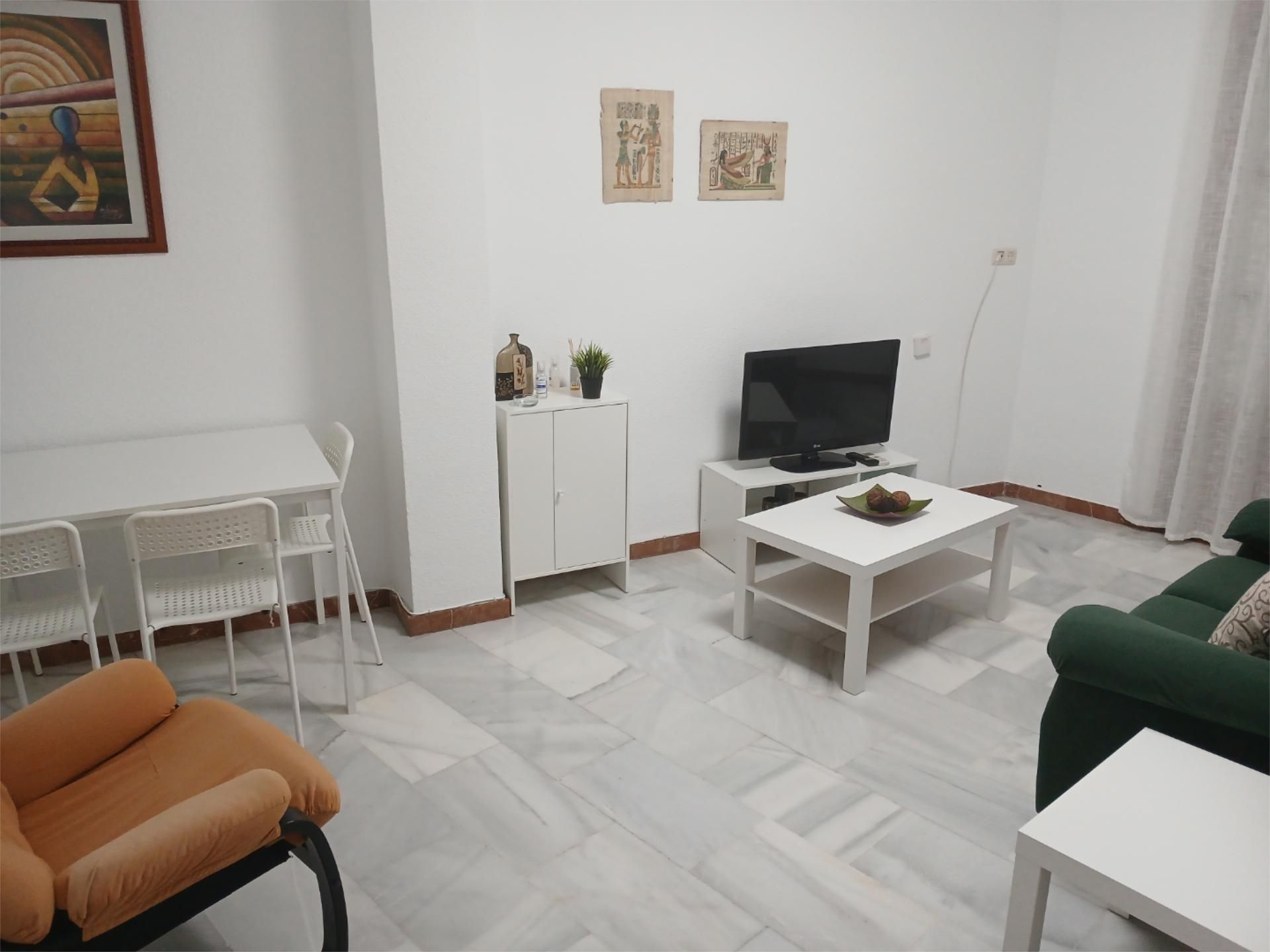 Pis de lloguer a Calle Juan Carlos I Rey de España, 22, Rute Sala d'estar de Pis de lloguer en Rute amb Aire condicionat, Terrassa i Balcó