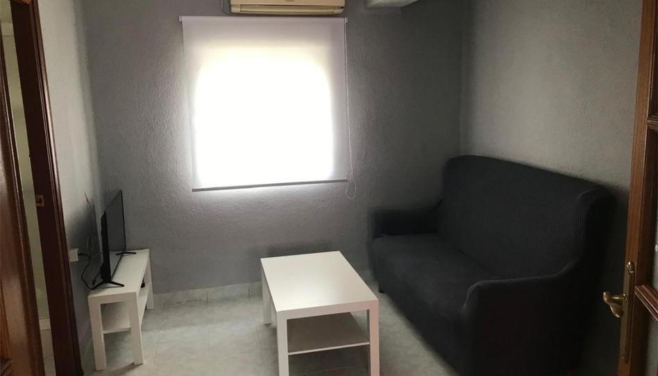 Piso de alquiler en Calle Batalla del Salado, 10, Miralvalle - Av. Virgen del Puerto - La Data, Cáceres - imagen 1 Foto 1 de Piso de alquiler en Calle Batalla del Salado, 10, Miralvalle - Av. Virgen del Puerto - La Data, Cáceres