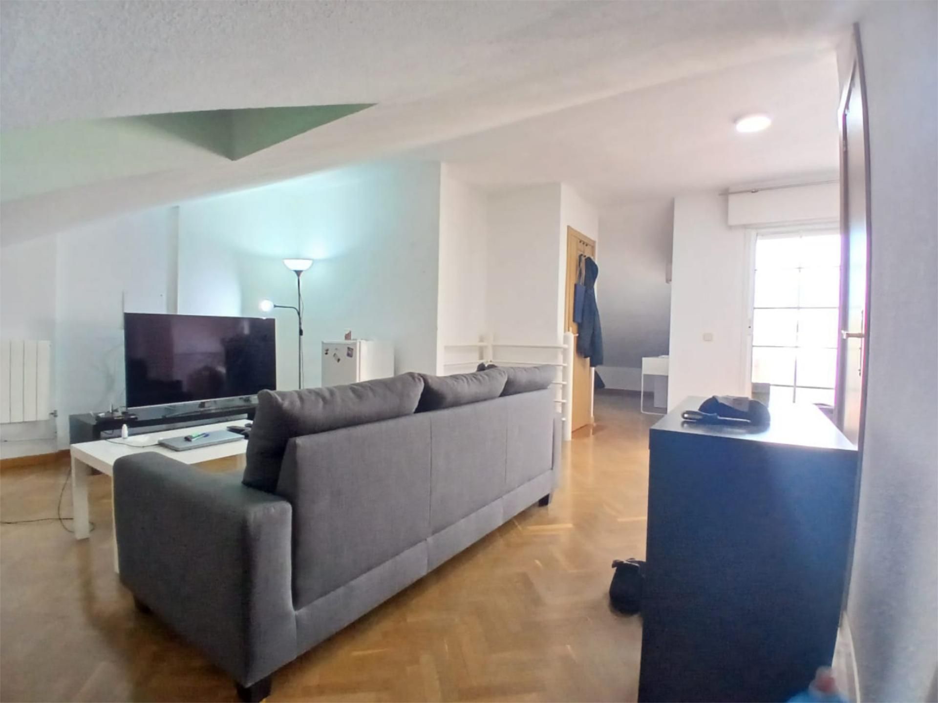 Apartamento de alquiler en Calle Salvador de Madariaga, Valdepelayo - Montepinos - Arroyo Culebro