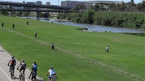 Single-family semi-detached to rent in Carrer Elcano, 7, El Raval, Barcelona - image 3 Photo 3 of Single-family semi-detached to rent in Carrer Elcano, 7, El Raval, Barcelona