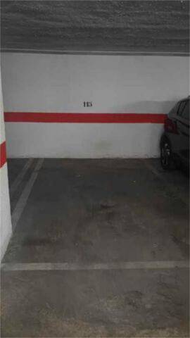 Garaje en Alquiler en Malilla