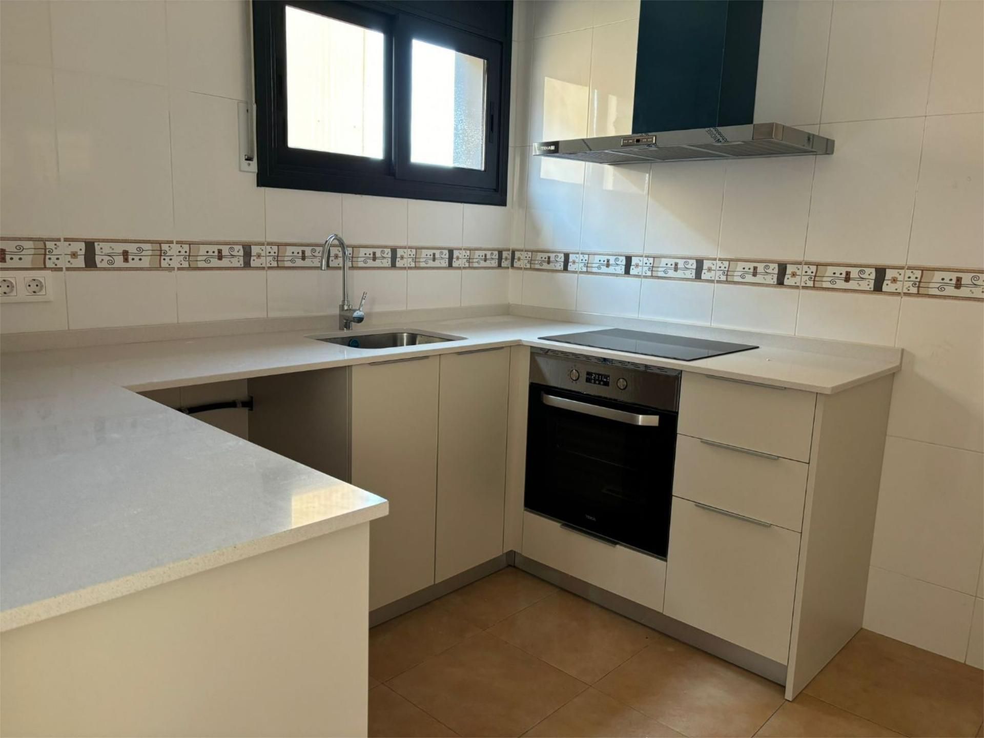 Dúplex de lloguer a Carrer de la Llibertat, 105, Sant Vicenç de Castellet Cuina de Dúplex de lloguer en Sant Vicenç de Castellet amb Calefacció, Parquet i Terrassa