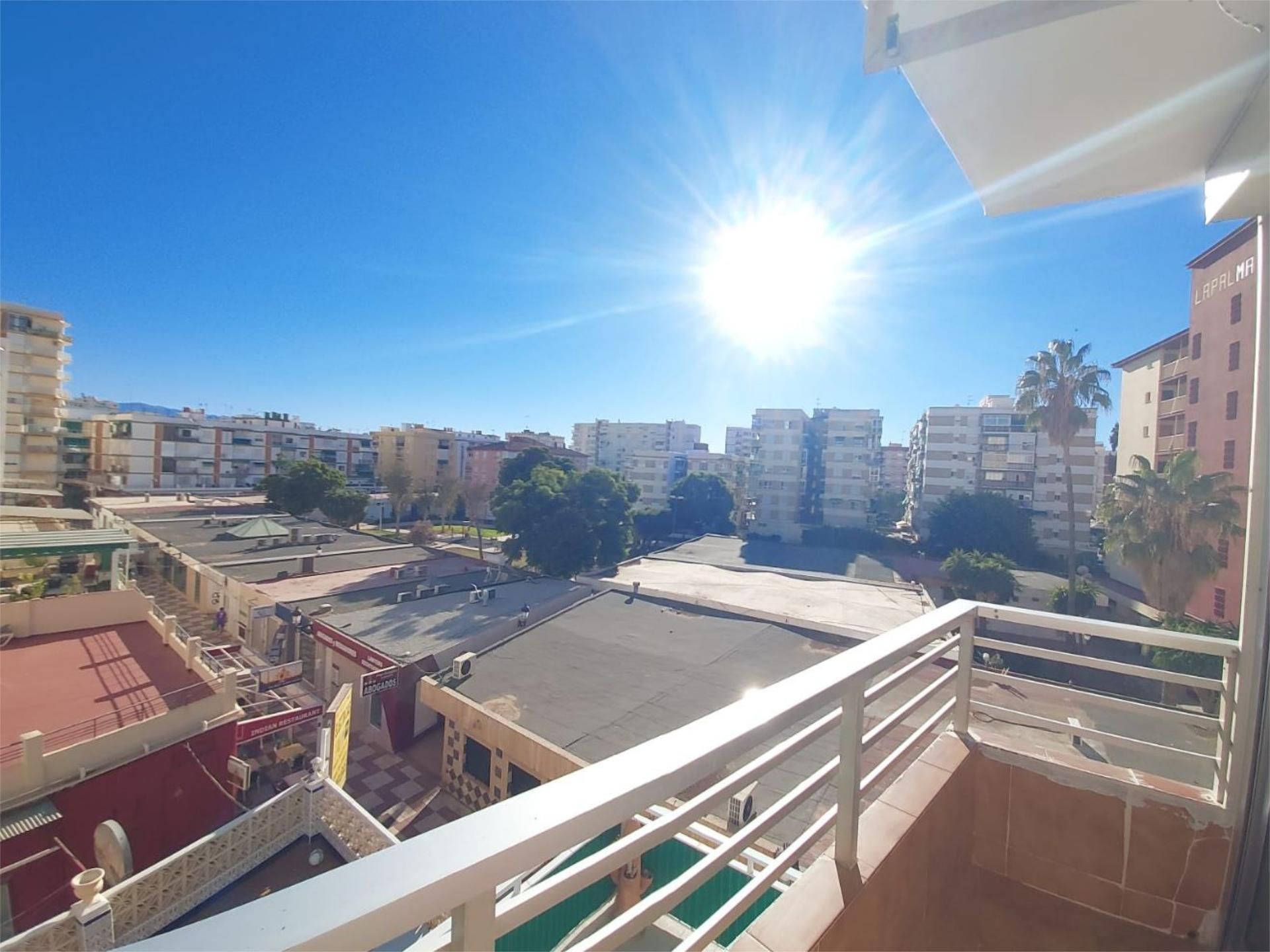 Flat for sale in Avenida de Andalucía, 125, Poniente - Faro Exterior view of Flat for sale in Vélez-Málaga with Air Conditioner, Terrace and Furnished