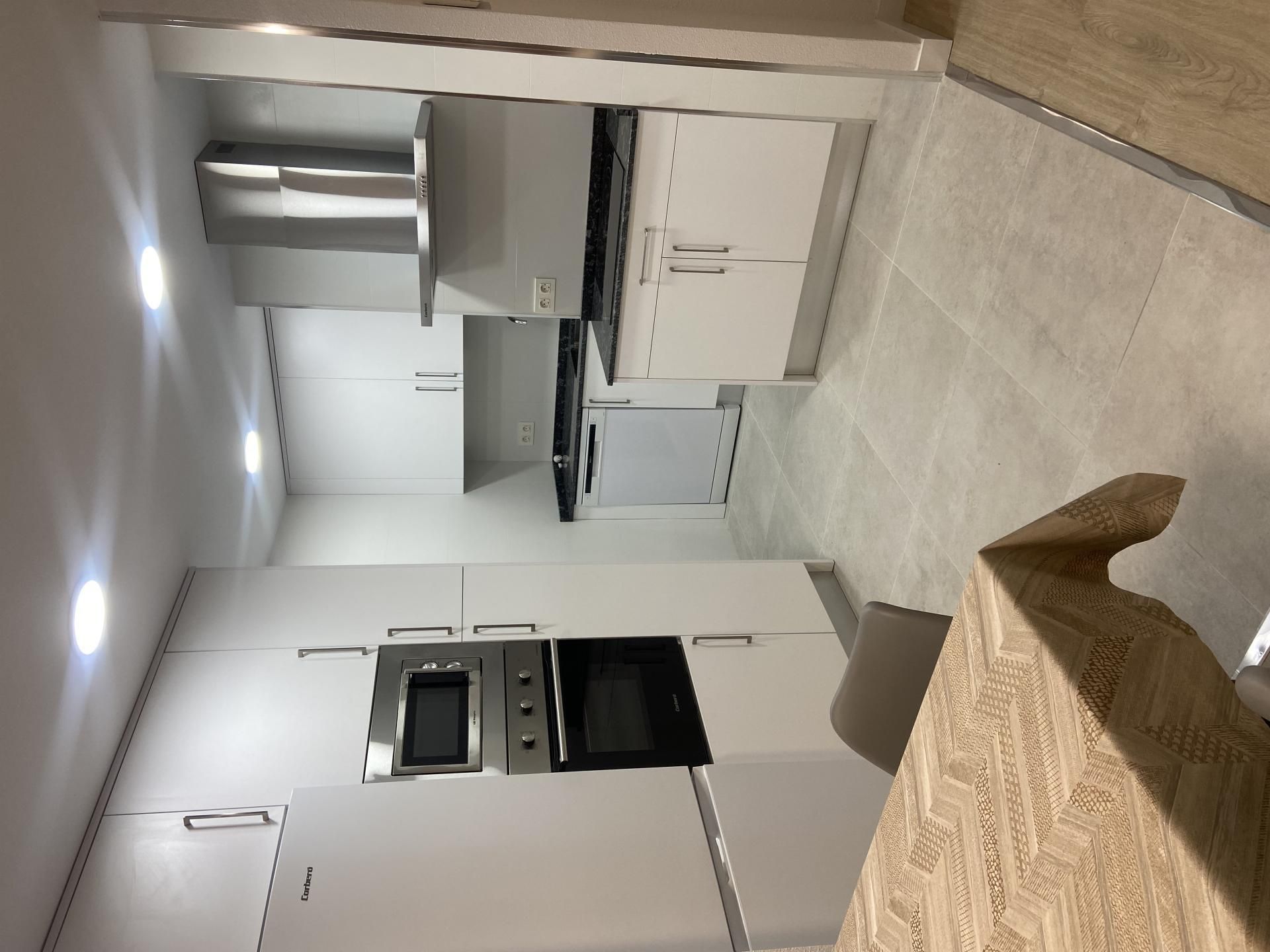 Pis de lloguer a Calle de la Alberca, 51, San Bernardo Cuina de Pis de lloguer en Salamanca Capital amb Terrassa i Balcó