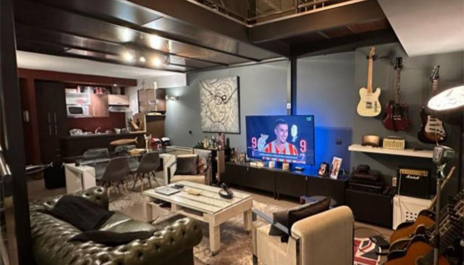 Loft to rent in Calle de Cronos, 24, Simancas, Madrid - image 1 Photo 1 of Loft to rent in Calle de Cronos, 24, Simancas, Madrid