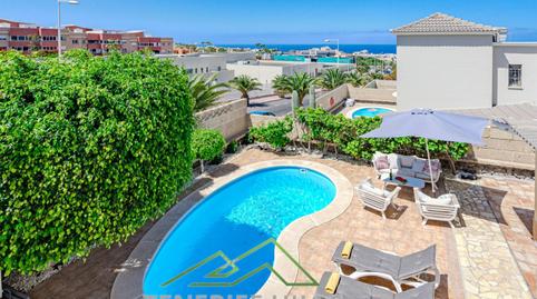 House or chalet for sale in Urbanizacion Playa Fañabe, 42, Playa Fañabé Alto, Santa Cruz de Tenerife - image 2 Photo 2 of House or chalet for sale in Urbanizacion Playa Fañabe, 42, Playa Fañabé Alto, Santa Cruz de Tenerife