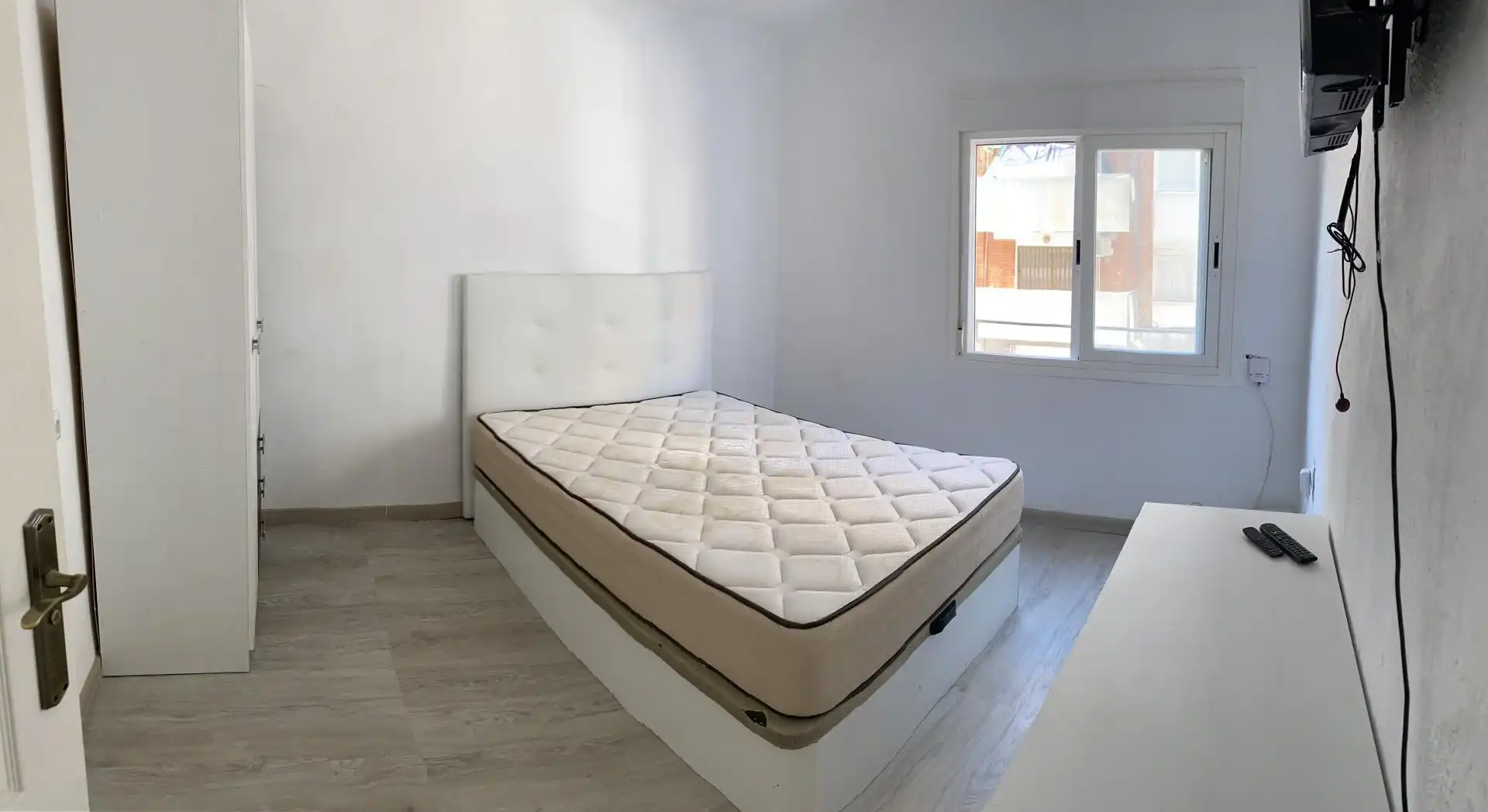 Zimmer in Calle Colonia Santa Isabel, Haygon - Universidad Schlafzimmer von Wohnung zur untervermieten in San Vicente del Raspeig / Sant Vicent del Raspeig mit Parkett, Möbliert und Balkon