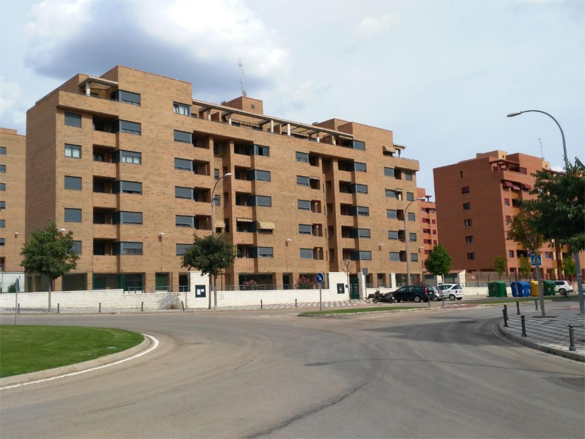Flat to rent in Calle de Angeles Gasset, 79, San Fernando - Carretera de Valencia Exterior view of Flat to rent in Cuenca Capital with Heating, Parquet flooring and Terrace