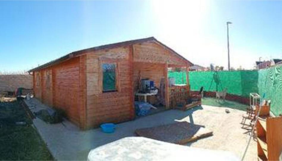 Casa o chalet de alquiler en Burguillos de Toledo, Toledo - imagen 1 Foto 1 de Casa o chalet de alquiler en Burguillos de Toledo, Toledo