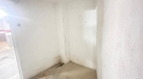 Box room to rent in Avinguda de la Constitució, 143, Torrefiel, Valencia - image 2 Photo 2 of Box room to rent in Avinguda de la Constitució, 143, Torrefiel, Valencia