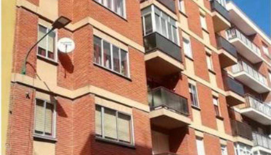 Flat for sale in Calle del Arzobispo Marcelo González, 26, La Farola, Valladolid - image 1 Photo 1 of Flat for sale in Calle del Arzobispo Marcelo González, 26, La Farola, Valladolid
